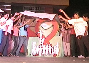 Samar advocates unveils AIDS symbol