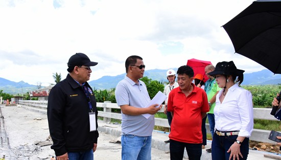 DPWH-8 Regional Director Nerie Bueno