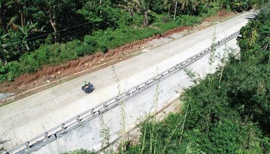 Caibiran road slope protection