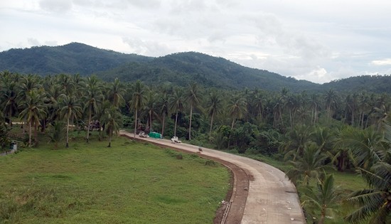 Road leading to Mapaso Hot Spring