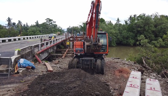 Canomantag Bridge in Barugo, Leyte