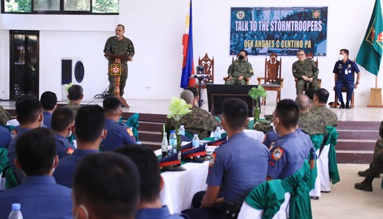 AFP Chief 8ID visit