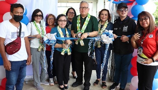 DTI turned over of equipment under the Shared Service Facility (SSF) program in Tacloban.