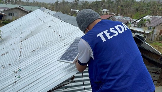 tesda solar lighting