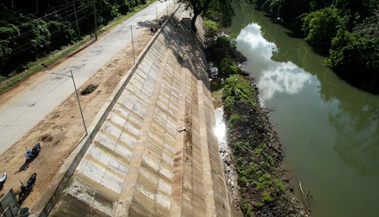 Brgy. Nabang flood control structure