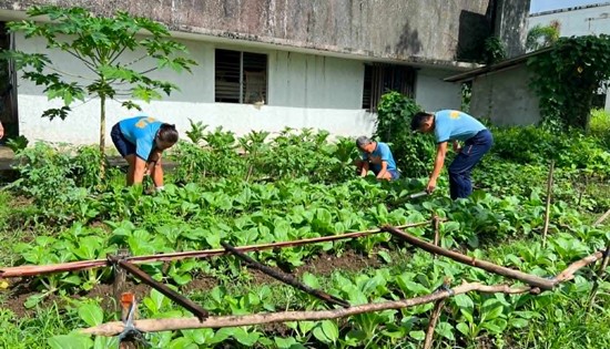 ESPMFC Gulayan sa Kampo Program